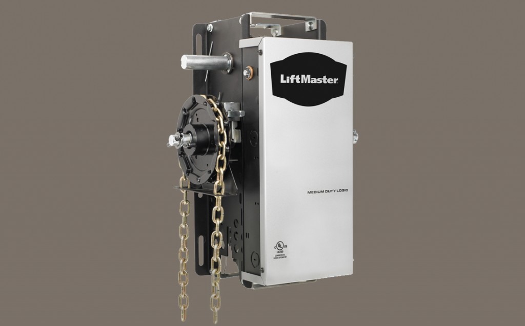Slow-Speed Hoist Operator
